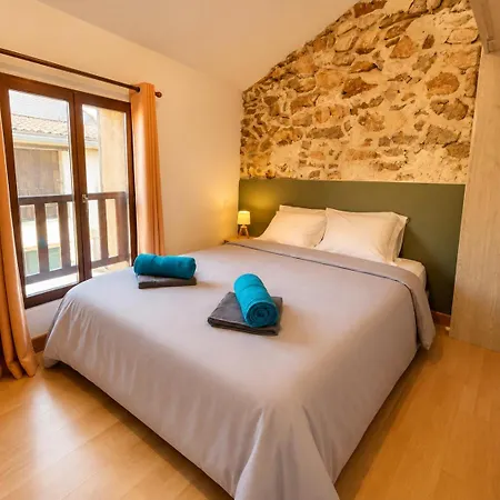 Apartman Charmant T3 Au Coeur Du Village Medieval